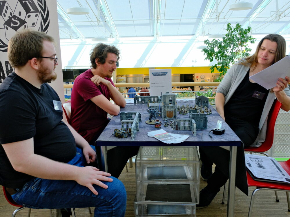 Hier Wird Warhammer 40K gespielt