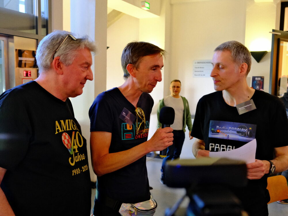 Radio Paralax im Interview mit zwei Retrocomputerenthusiasen.